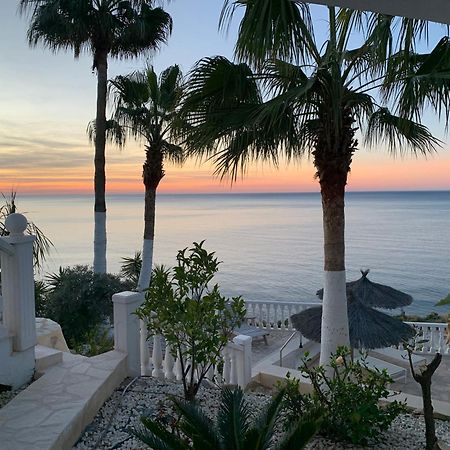 Frontline Villa, Five Star Deluxe El Campello Kültér fotó